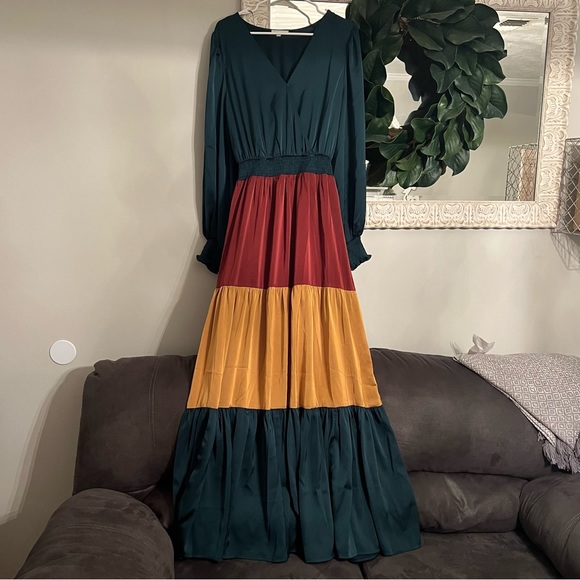 NWOT Flying Tomato Maxi Dress - Picture 2 of 8